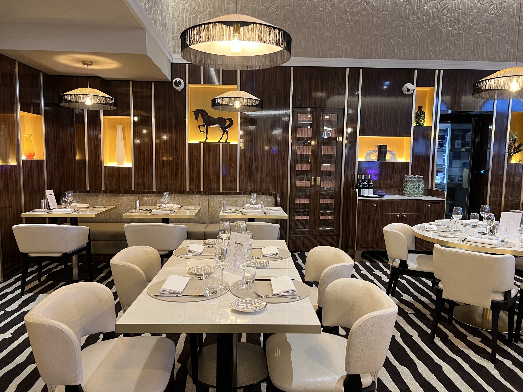 Restaurant final vue 01